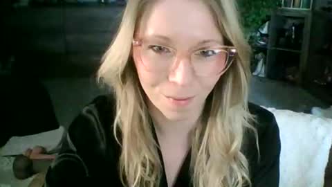 Snapshot of nikkib653466 chatting on 9, 2, 2026 nikkib653466 online show from 9, 2, 2026