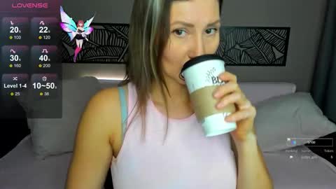 Snapshot of nikkikiss__ chatting on 30, 11, 2025 nikkikiss__ online show from 30, 11, 2025