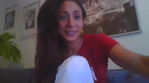 nikkipoon online show from 26, 4, 2026