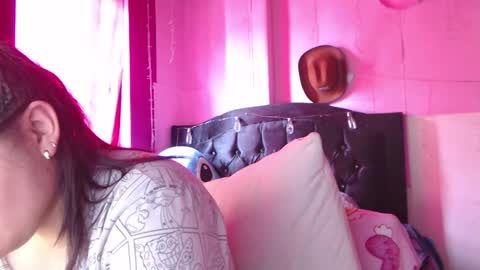 Nikkirous online show from 3, 2, 2026