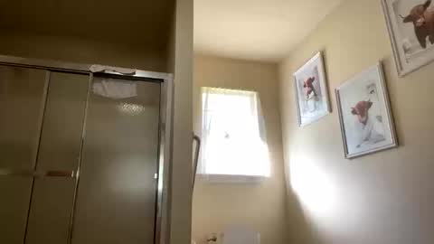 Snapshot of nikkisix9367 chatting on 7, 1, 2025 Nick kief online show from 7, 1, 2025