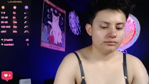 Snapshot of nikky_tomboy444 chatting on 7, 11, 2025 Nikky online show from 7, 11, 2025