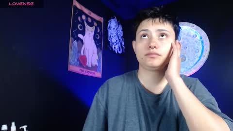 Snapshot of nikky_tomboy444 chatting on 2, 12, 2025 Nikky online show from 2, 12, 2025