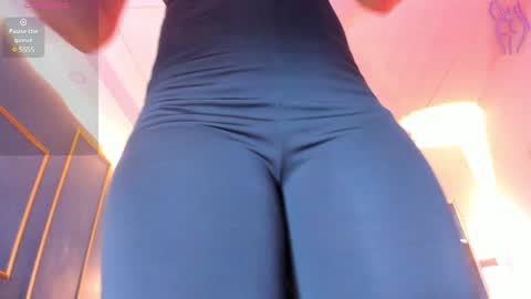     online show from 6, 2, 2025