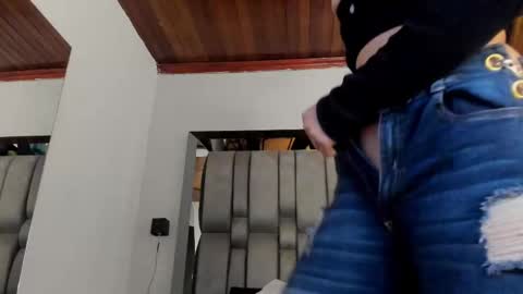     online show from 3, 11, 2025