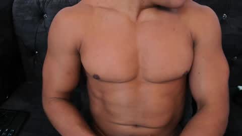 Snapshot of niklause_froid chatting on 22, 2, 2025 niklause_froid online show from 22, 2, 2025