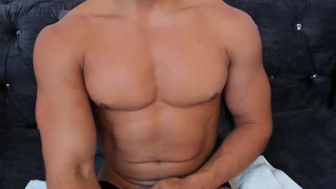 Snapshot of niklause_froid chatting on 23, 2, 2025 niklause_froid online show from 23, 2, 2025