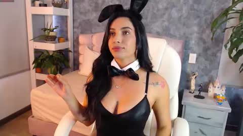 Snapshot of niko_robin04 chatting on 30, 10, 2025 Niko Robin online show from 30, 10, 2025