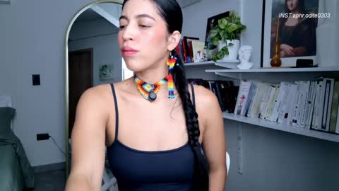 Nicole cam online show from 7, 4, 2026