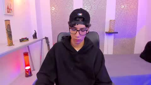    online show from 6, 10, 2025