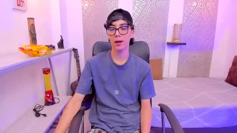    online show from 21, 10, 2025