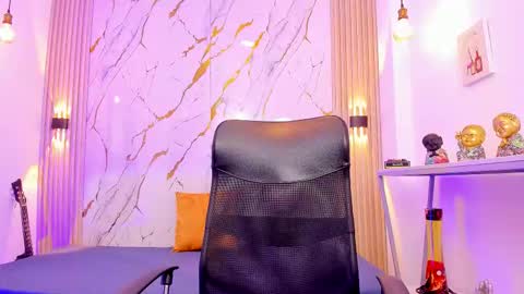    online show from 8, 2, 2026