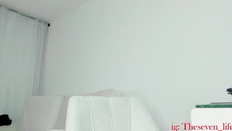 Snapshot of nikolaylisin chatting on 4, 1, 2025 Niko online show from 4, 1, 2025