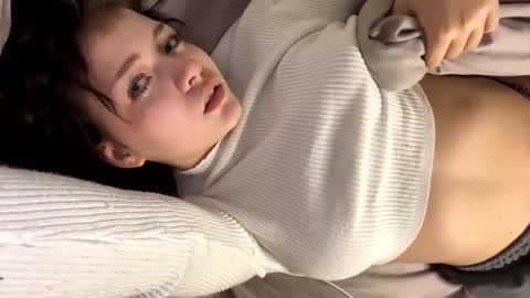 nikoli_naw online show from 5, 3, 2025