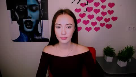 nikonara_ online show from 10, 12, 2024