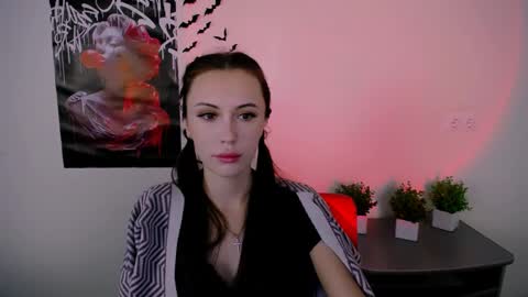 nikonara_ online show from 6, 2, 2025