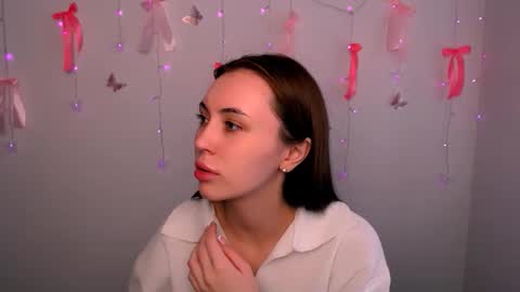 Snapshot of nikonara_ chatting on 16, 4, 2026 nikonara_ online show from 16, 4, 2026