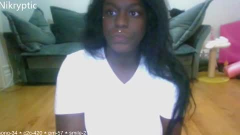 Nikole online show from 22, 10, 2025