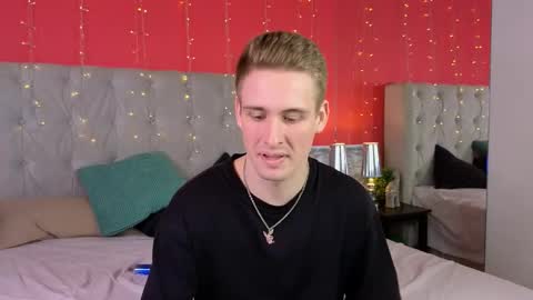 Snapshot of niksers chatting on 5, 3, 2025 Nick online show from 5, 3, 2025