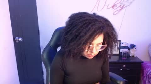 Snapshot of niky_golden chatting on 31, 12, 2024 Nicole GTM-5 1100 pm - 700 am online show from 31, 12, 2024