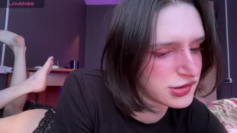 Snapshot of niky_long chatting on 10, 6, 2026 Niky online show from 10, 6, 2026