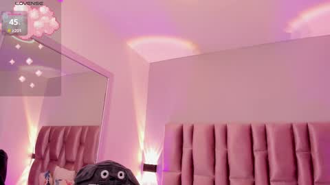 Snapshot of nikybrooks chatting on 23, 9, 2025 Niky Brooks online show from 23, 9, 2025