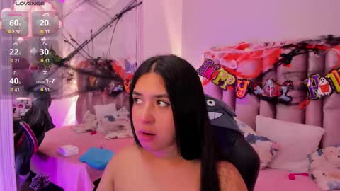 Snapshot of nikybrooks chatting on 14, 10, 2025 Niky Brooks online show from 14, 10, 2025