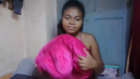 nilah online show from 11, 5, 2026