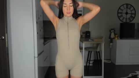 Bella online show from 26, 11, 2025