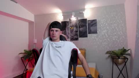 Nils online show from 21, 9, 2025