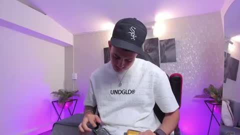 Nils online show from 15, 10, 2025