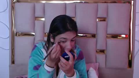 Snapshot of nina_carther chatting on 8, 10, 2025 Nina Carther online show from 8, 10, 2025