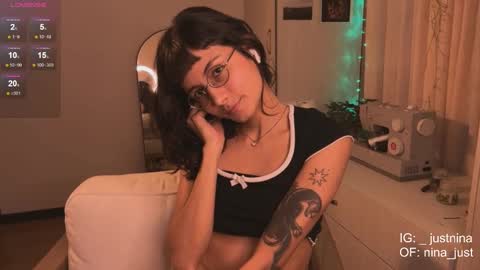 Snapshot of nina_just chatting on 23, 1, 2025 Nina. online show from 23, 1, 2025