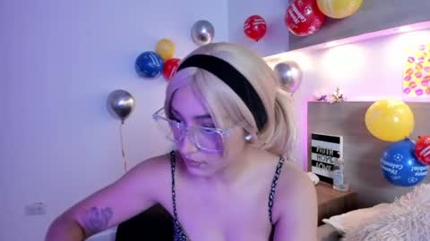 Snapshot of nina_mars_ chatting on 25, 6, 2026 Nina online show from 25, 6, 2026