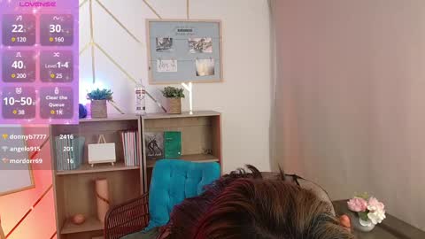 Snapshot of nina_neon chatting on 12, 12, 2024 NINA online show from 12, 12, 2024