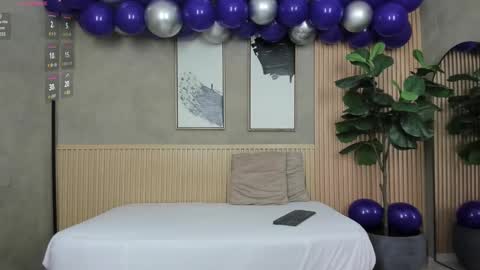Snapshot of nina_soul chatting on 13, 2, 2025 NINA online show from 13, 2, 2025