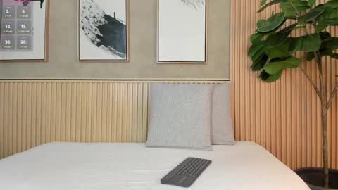 NINA online show from 13, 9, 2025