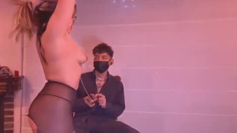 nina_valencia online show from 6, 6, 2026