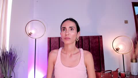 Nina online show from 5, 12, 2024