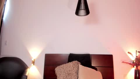Nina online show from 24, 12, 2024