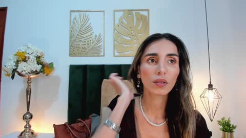 Nina online show from 23, 1, 2025