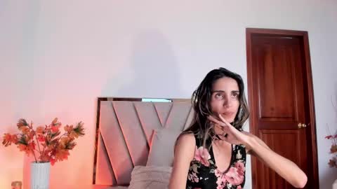 Nina online show from 24, 2, 2025
