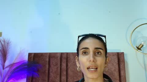 Nina online show from 20, 9, 2025