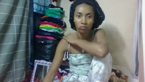 ninaeaa online show from 22, 5, 2026
