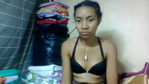 Snapshot of ninaeaa chatting on 12, 6, 2026 ninaeaa online show from 12, 6, 2026