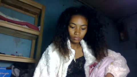 Snapshot of ninaeaa chatting on 15, 7, 2026 ninaeaa online show from 15, 7, 2026