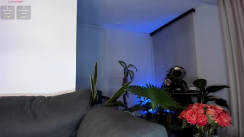 Snapshot of ninag0ld chatting on 5, 2, 2025 Nina Sara online show from 5, 2, 2025