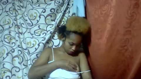 Ninah9794 online show from 21, 12, 2025