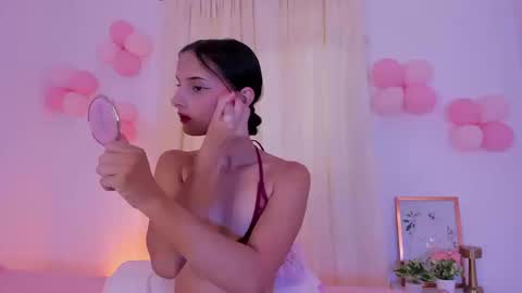 ninahtx online show from 12, 3, 2026