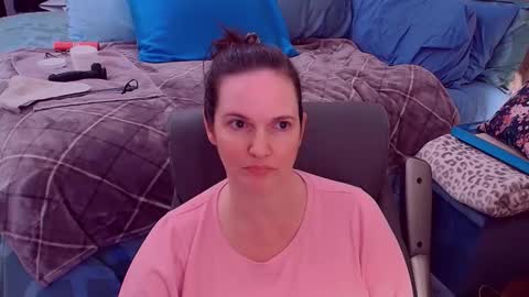 Nina Jaymes online show from 18, 11, 2025